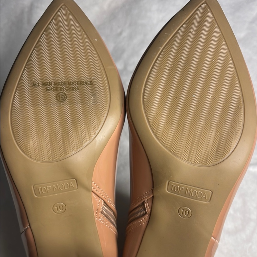 New- Top Moda-shiny patent tan ankle booties- 10 - Picture 5 of 8